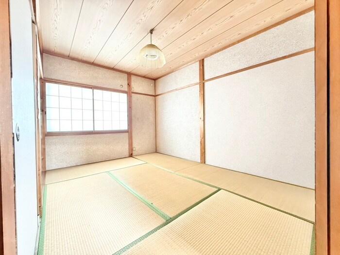 物件内観写真9　(居室)