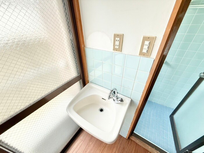 物件内観写真15　(洗面)