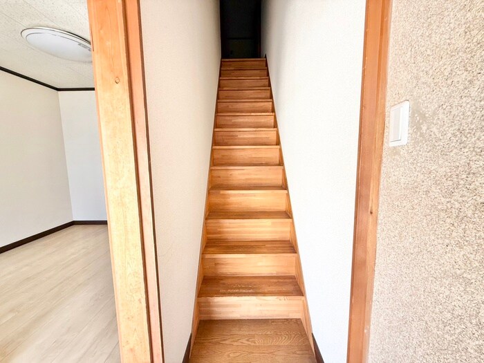 物件内観写真15　(廊下)