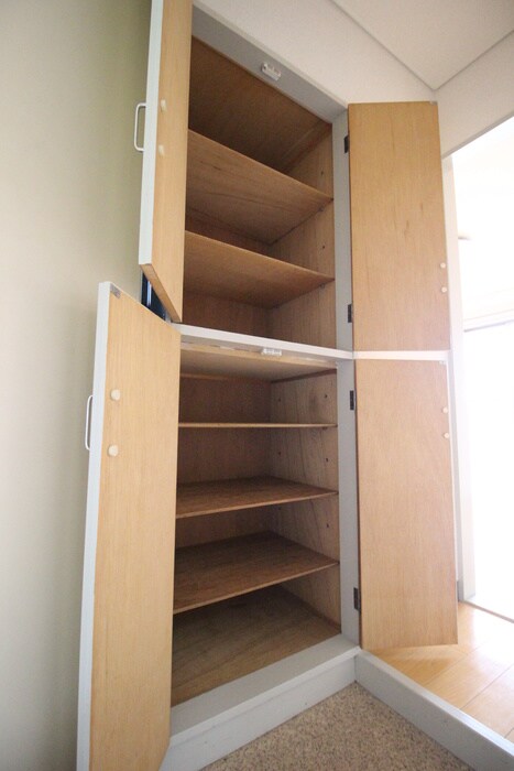 物件内観写真12　(靴箱)