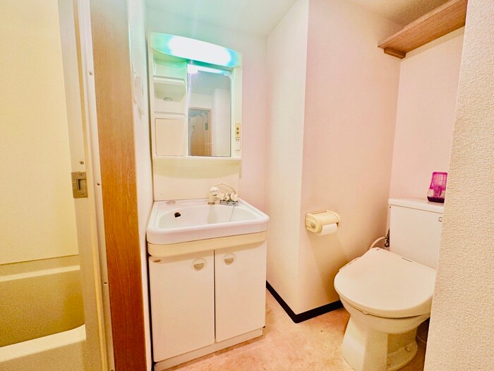 物件内観写真11　(洗面)