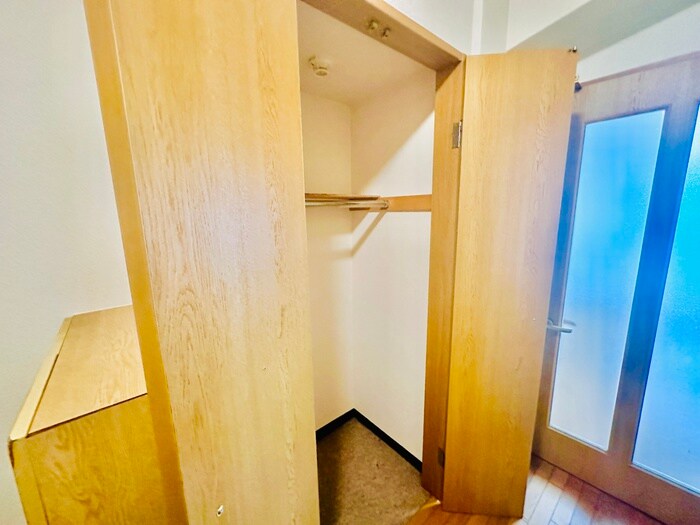 物件内観写真15　(居室)