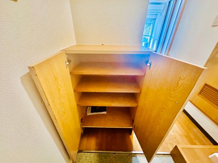 物件内観写真17　(靴箱)