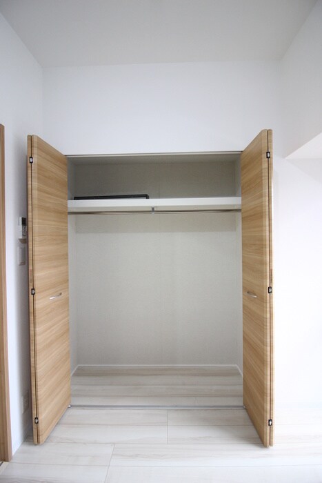 物件内観写真18　(収納)