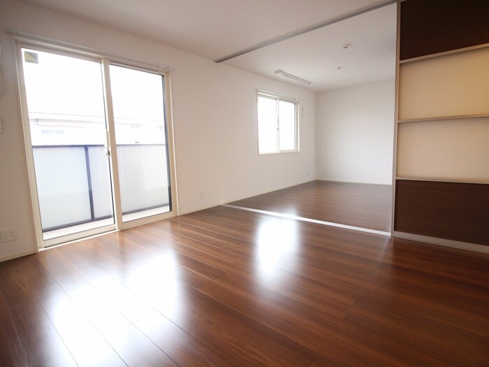 物件内観写真7　(居室)