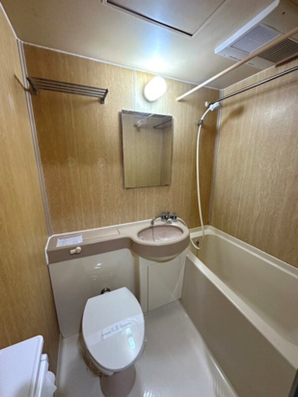 バス／シャワールーム等