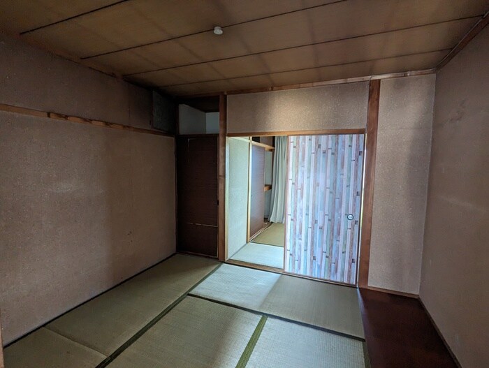 物件内観写真8　(居室)