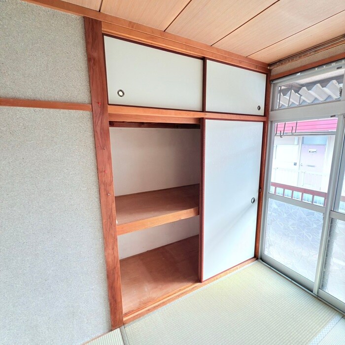 物件内観写真11　(収納)