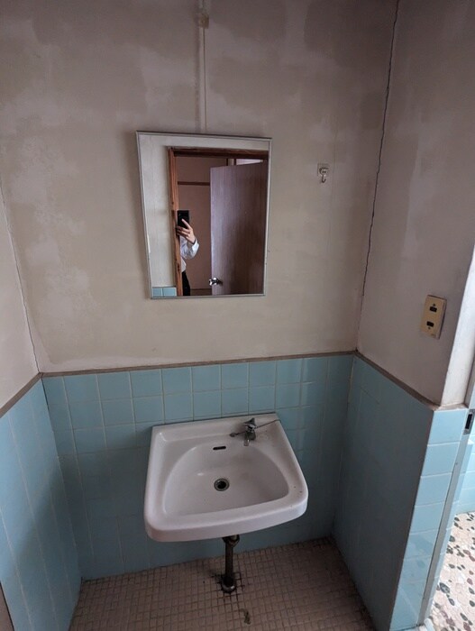 物件内観写真12　(洗面)