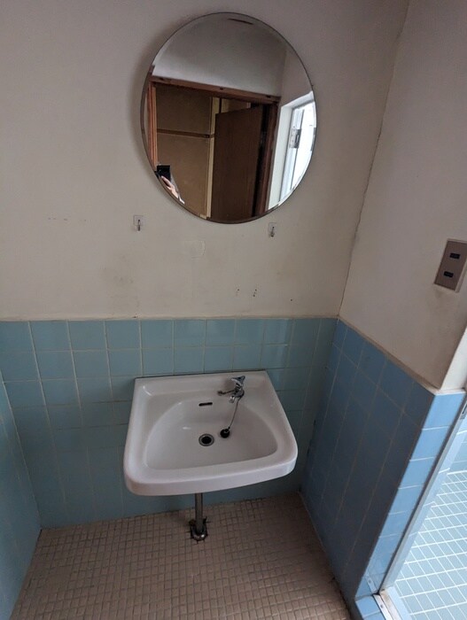 物件内観写真12　(洗面)