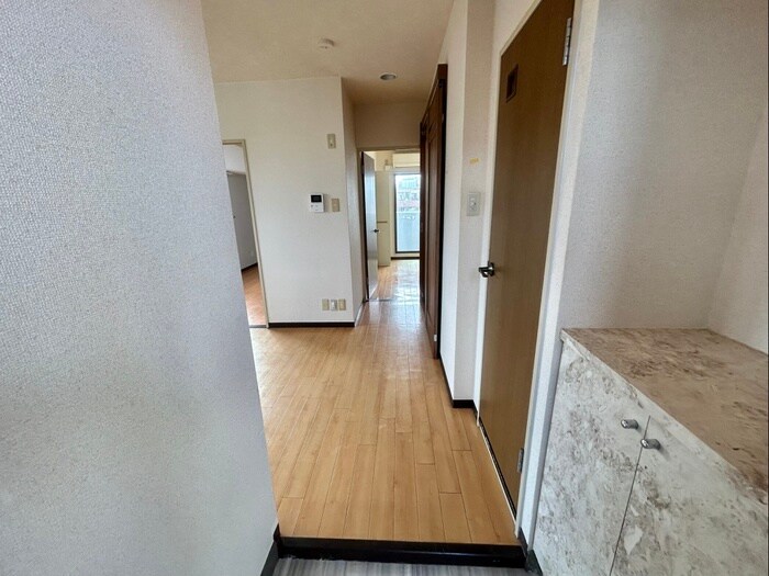 JMRレジデンス新大阪の廊下