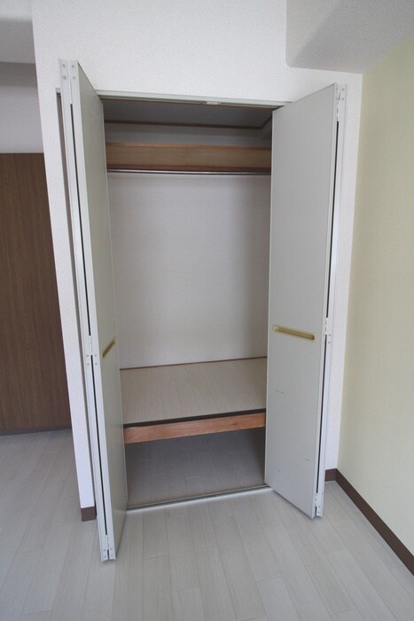 物件内観写真14　(収納)