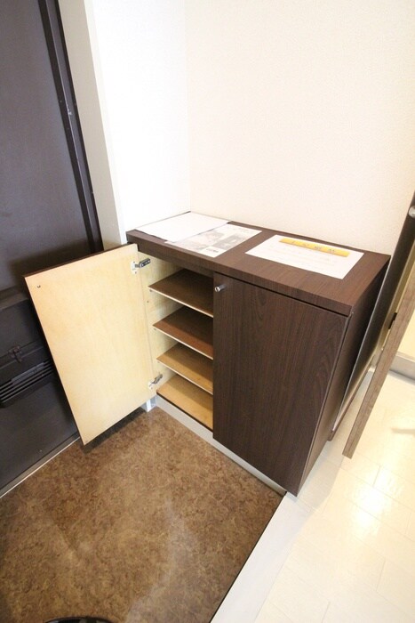 物件内観写真18　(靴箱)