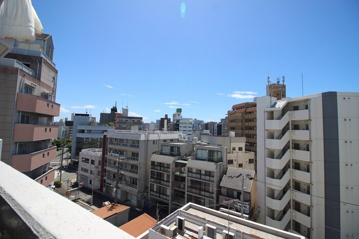 物件内観写真19　(室内からの展望)