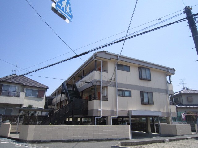 物件外観写真3　(外観写真)