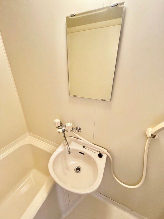 物件内観写真13　(洗面)