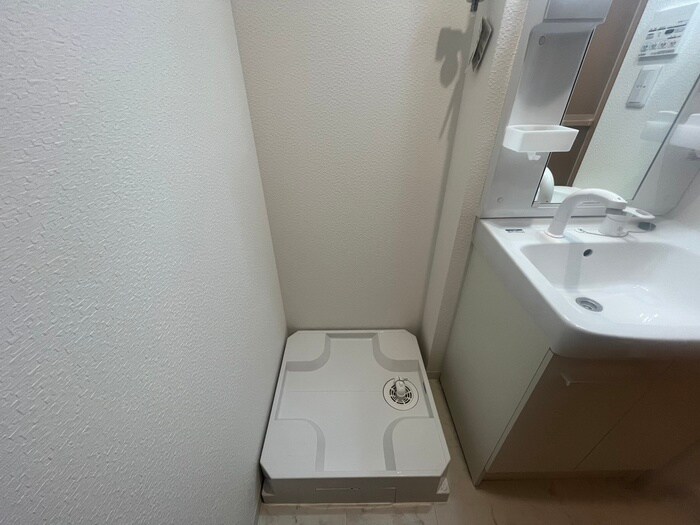 物件内観写真19　(洗濯機置場)