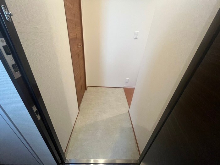 物件内観写真20　(玄関)