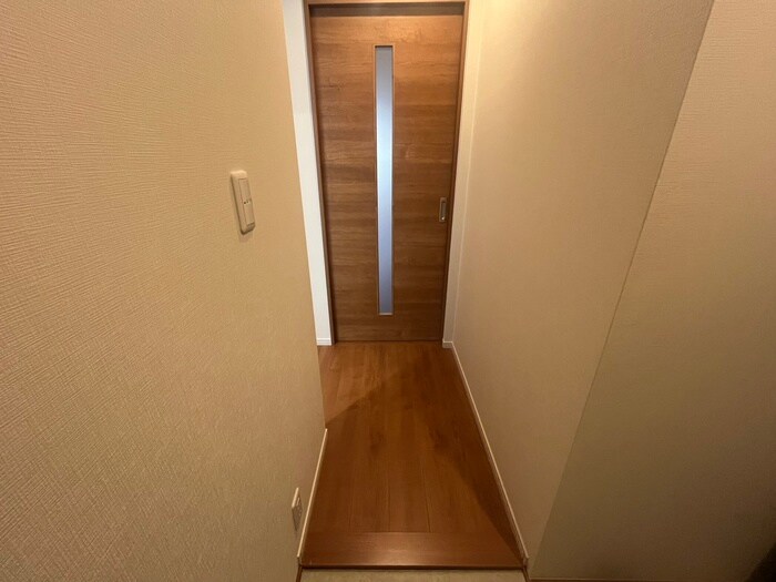 物件内観写真22　(廊下)