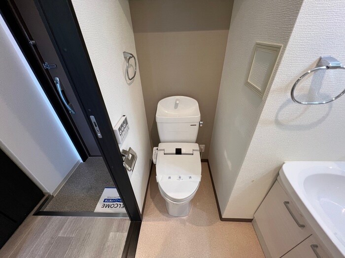 物件内観写真11　(トイレ)