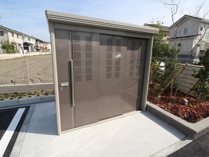 物件外観写真4　(建物設備)