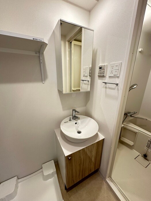 物件内観写真10　(洗面)