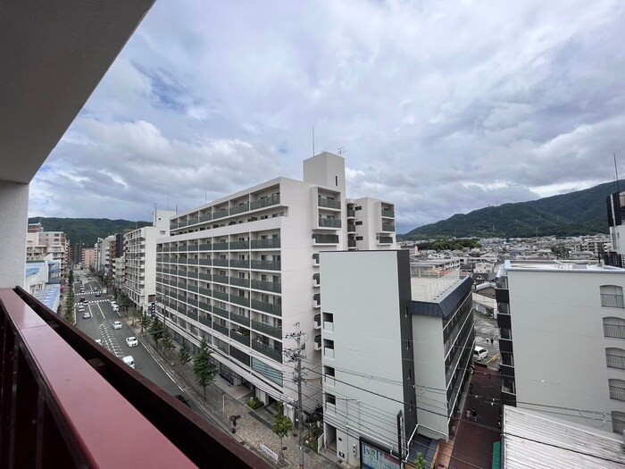 物件内観写真22　(室内からの展望)