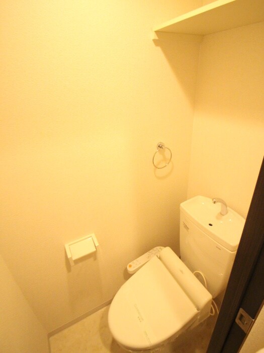 物件内観写真13　(トイレ)