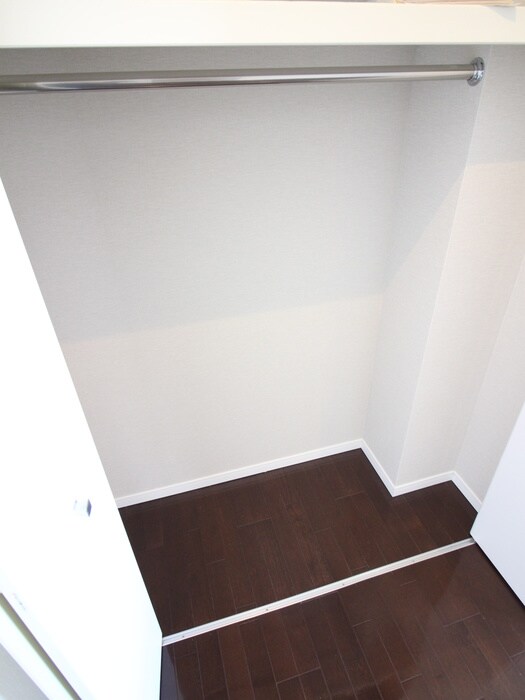 物件内観写真17　(収納)