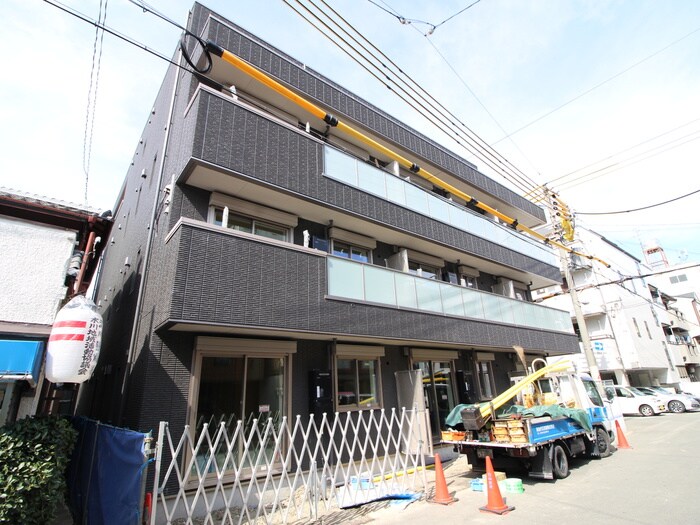 物件外観写真1　(外観写真)