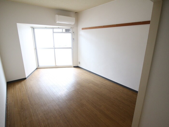 物件内観写真19　(居室)