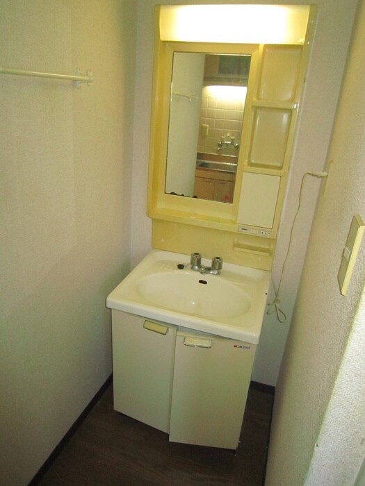 物件内観写真6　(洗面)