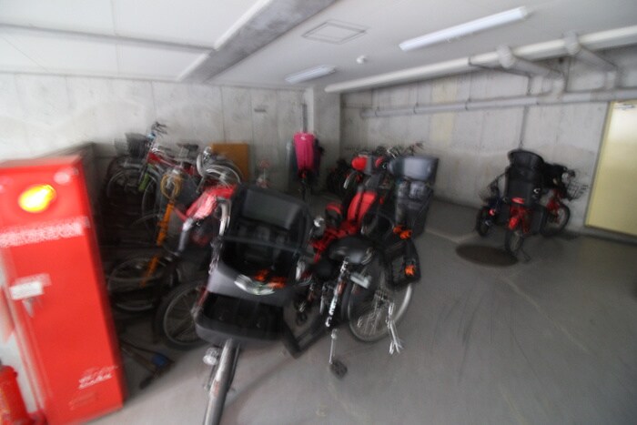 物件外観写真5　(駐輪場)