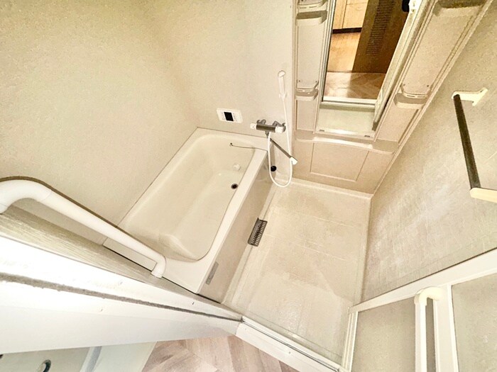 物件内観写真10　(バス／シャワールーム等)