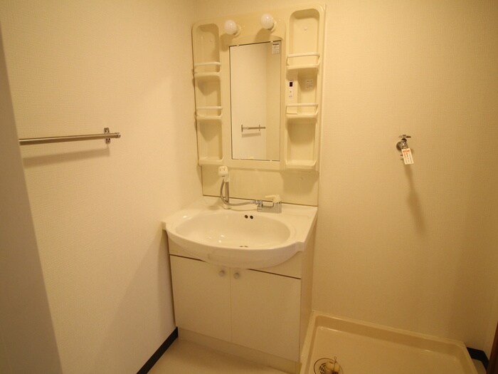 物件内観写真13　(洗面)