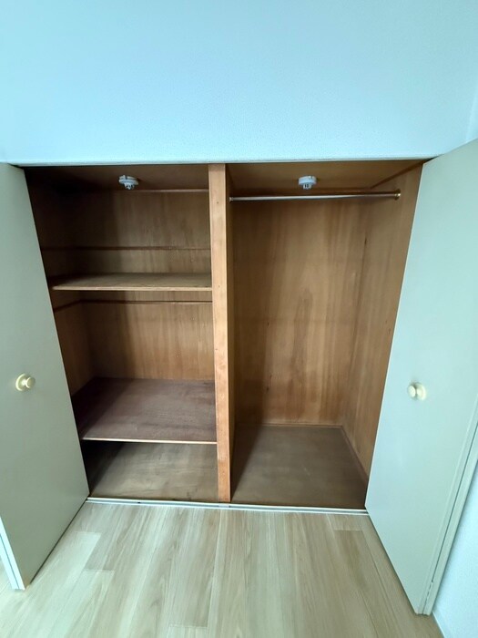 物件内観写真10　(収納)