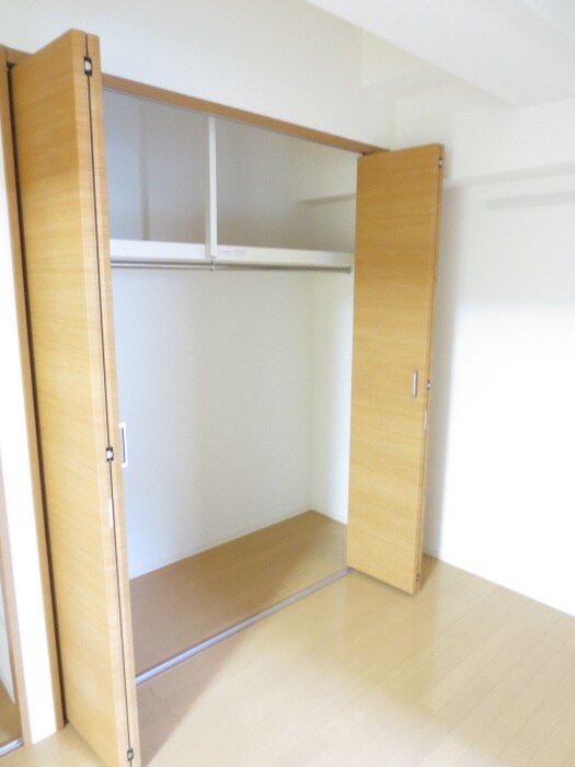 物件内観写真15　(収納)