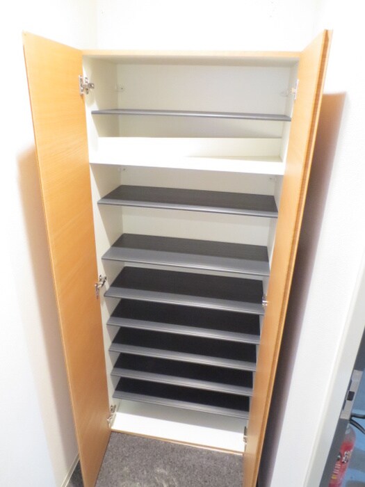 物件内観写真16　(靴箱)