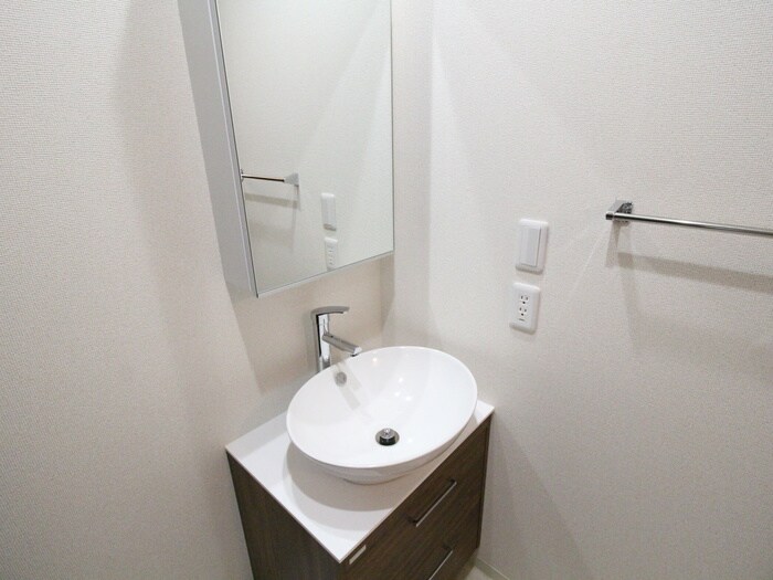 物件内観写真9　(洗面)
