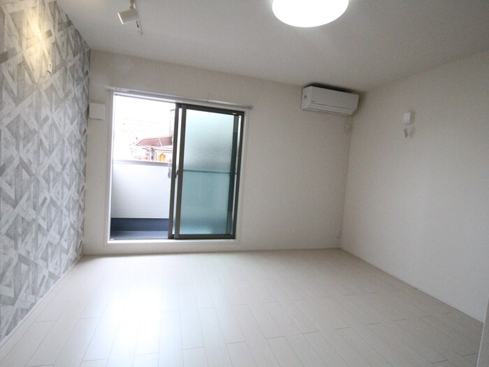 物件内観写真22　(居室)