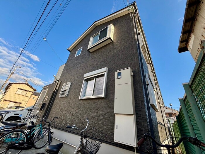 物件外観写真3　(外観写真)