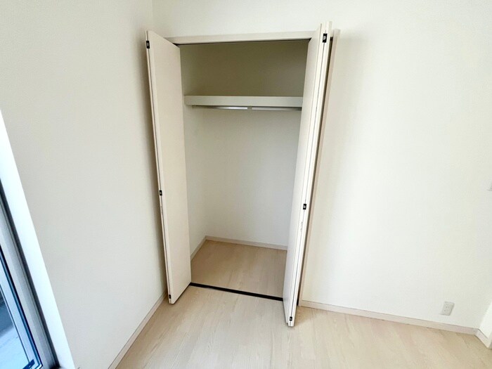 物件内観写真13　(収納)