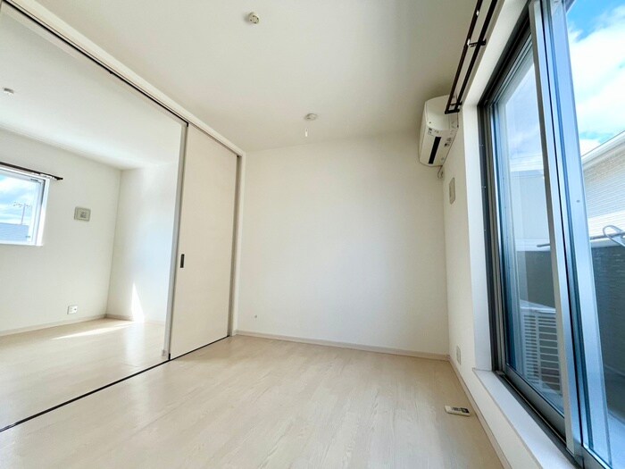 物件内観写真15　(居室)