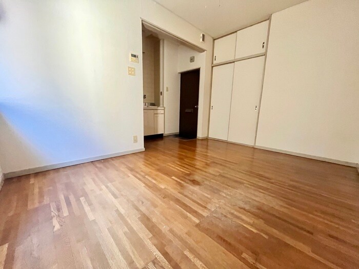 物件内観写真11　(居室)