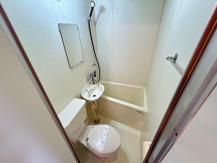 物件内観写真12　(バス／シャワールーム等)