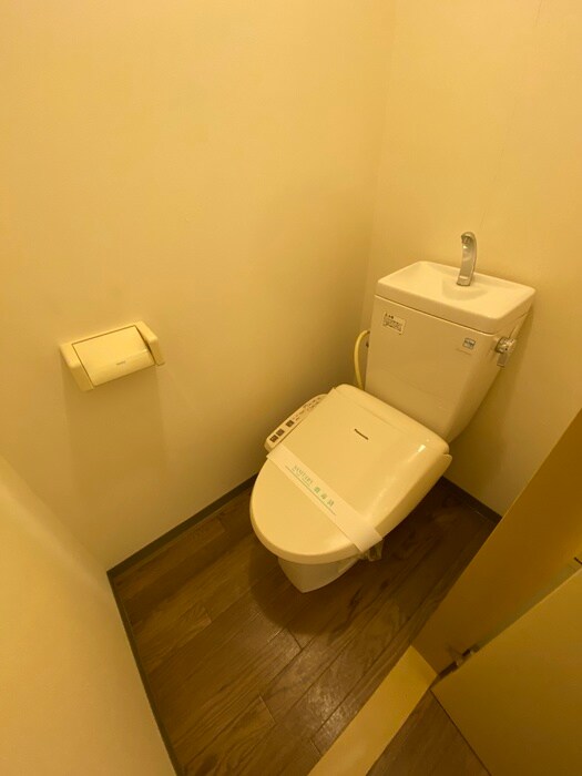 物件内観写真12　(トイレ)