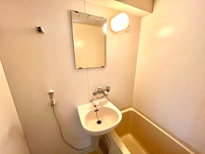 物件内観写真13　(洗面)