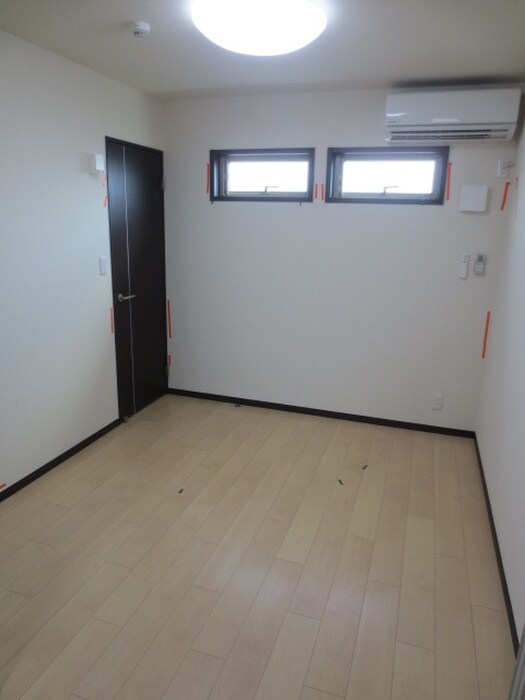 物件内観写真16　(居室)