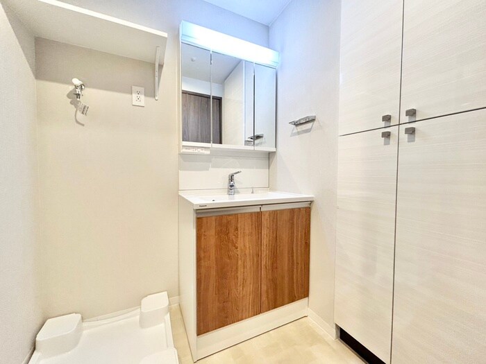 物件内観写真12　(洗面)