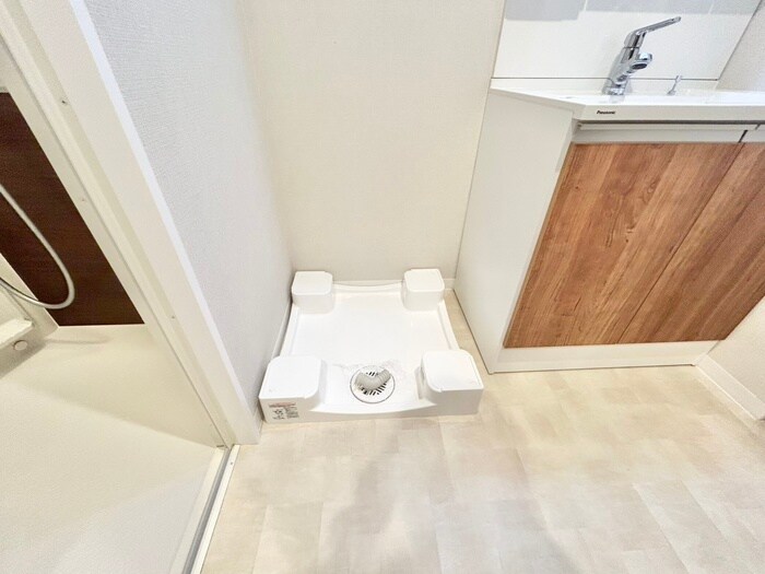 物件内観写真19　(洗濯機置場)